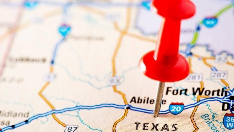 Choosing the Right Location When Investing: Why Colorado and Texas?